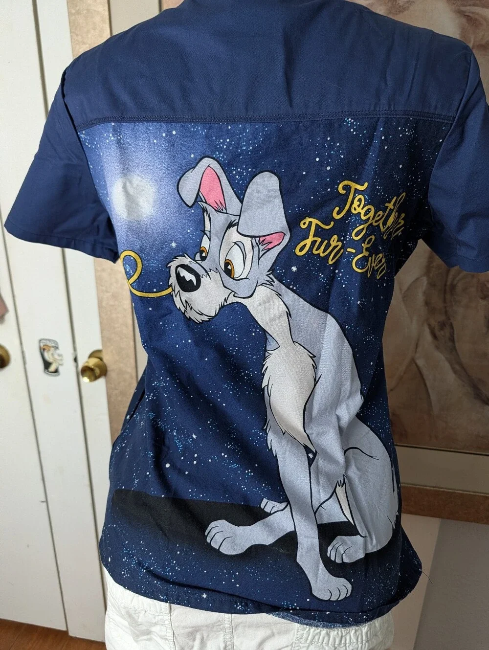 Disney Lady & the Tramp "Perfect Pair" scrub top, Size S - Picture 4 of 7